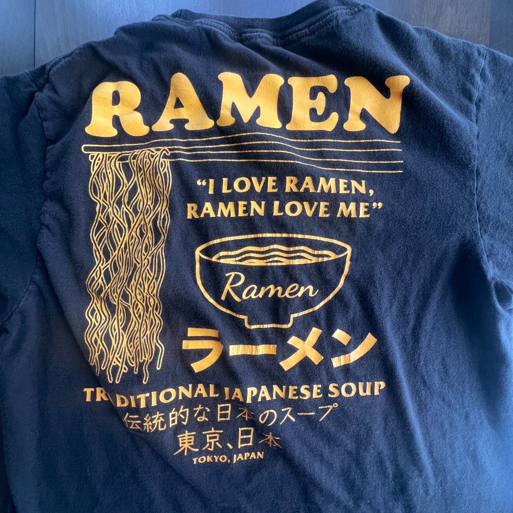 Ramen t-shirt in Men's Medium